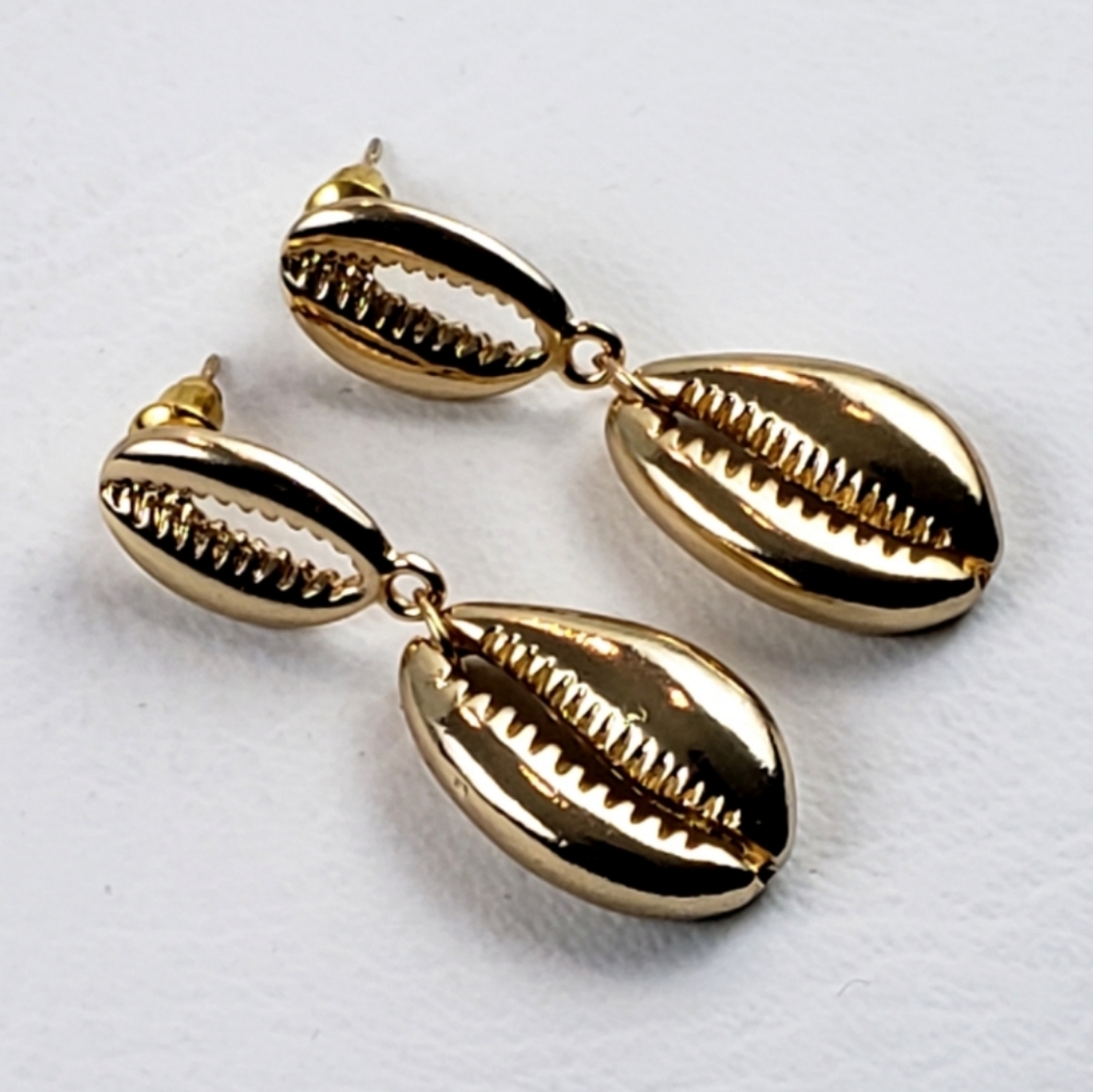 Cowrie Shell Gold Tone Dangle Earrings